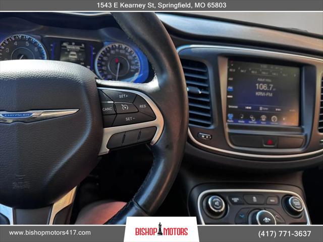 2015 Chrysler 200 Limited