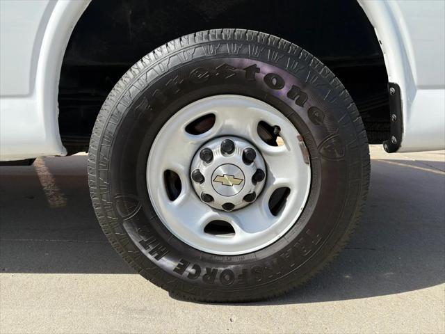 2021 Chevrolet Express Cargo Van RWD 2500 Regular Wheelbase WT