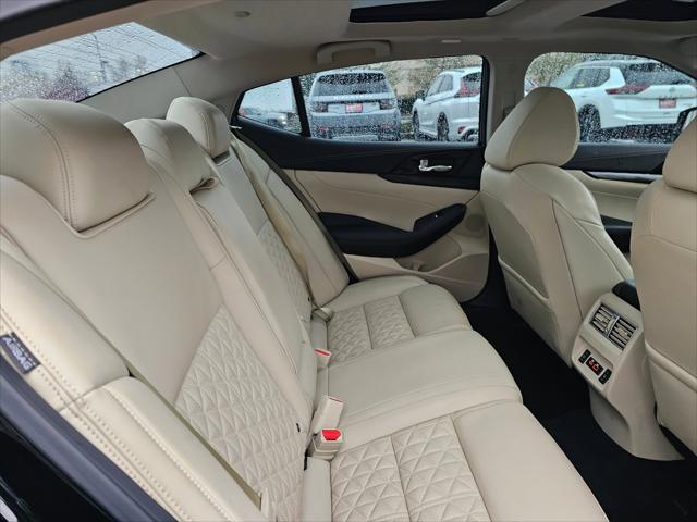 2022 Nissan Maxima Platinum Xtronic CVT