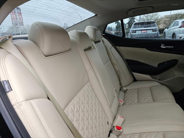 2022 Nissan Maxima Platinum Xtronic CVT