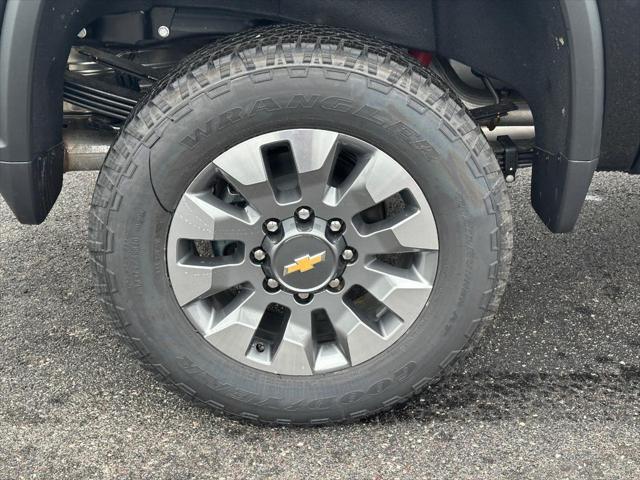 2026 Chevrolet Silverado 3500HD Crew Cab, Standard Bed, LT, 4WD