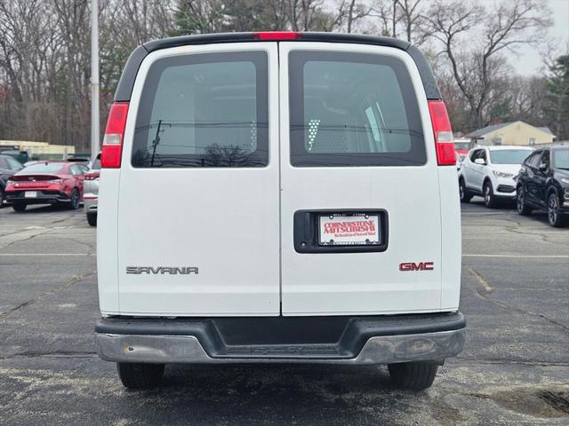 2017 GMC Savana 2500 Work Van