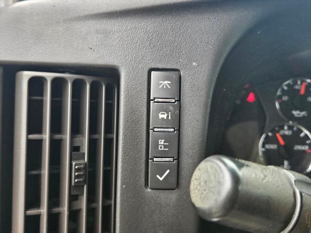 2017 GMC Savana 2500 Work Van