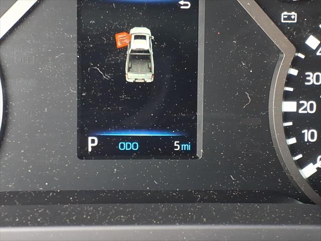 2026 Toyota Tundra SR5 CrewMax 5.5' Bed