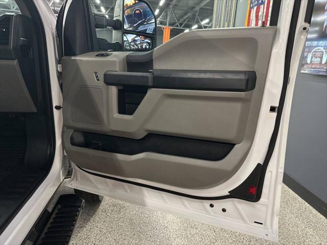 2019 Ford F-550 4X4 4dr SuperCab 167.9 191.9 in. WB