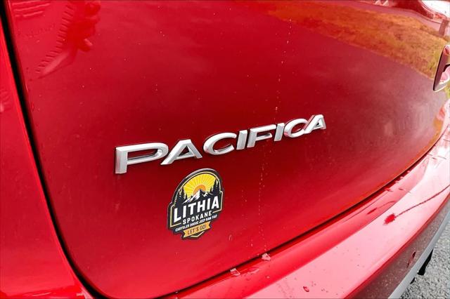 2026 Chrysler Pacifica Pinnacle AWD