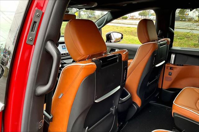 2026 Chrysler Pacifica Pinnacle AWD