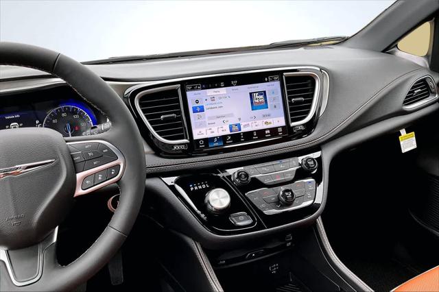 2026 Chrysler Pacifica Pinnacle AWD