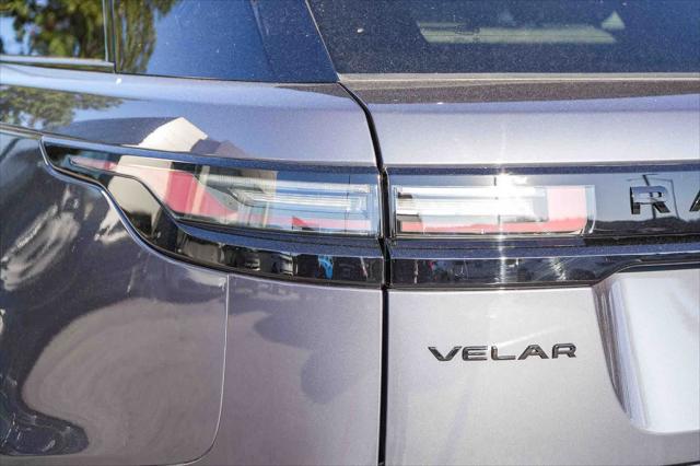 2026 Land Rover Range Rover Velar P250 Dynamic SE