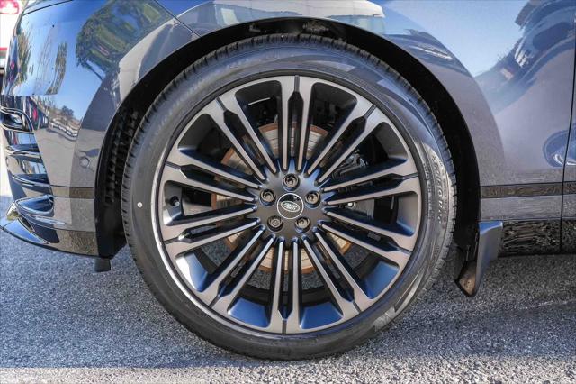2026 Land Rover Range Rover Velar P250 Dynamic SE