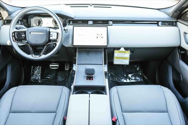 2026 Land Rover Range Rover Velar P250 Dynamic SE