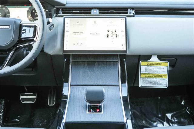 2026 Land Rover Range Rover Velar P250 Dynamic SE