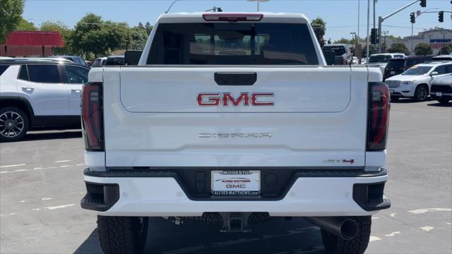 2026 GMC Sierra 2500HD Crew Cab, Standard Bed, AT4, 4WD