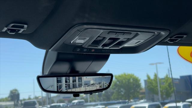 2026 GMC Sierra 2500HD Crew Cab, Standard Bed, AT4, 4WD