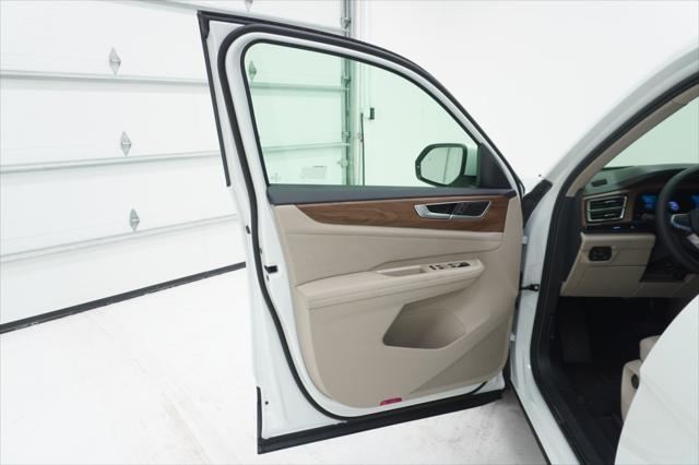2026 Volkswagen Atlas SE