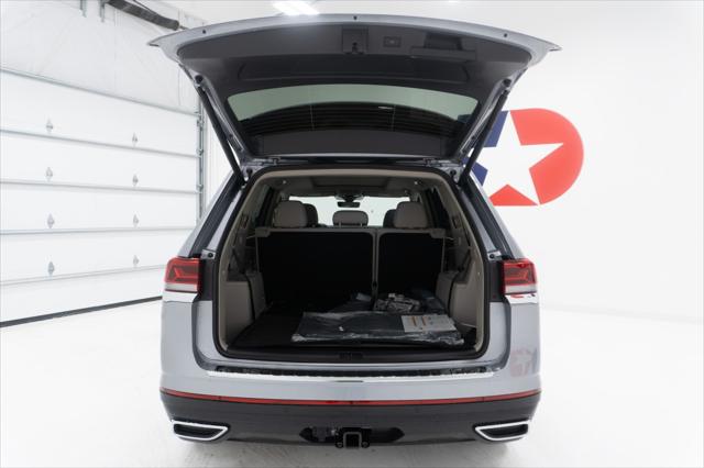 2026 Volkswagen Atlas SE with Technology