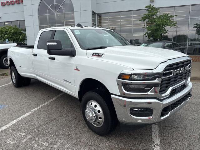 2026 Ram 3500 Big Horn Crew Cab 4x4 8' Box