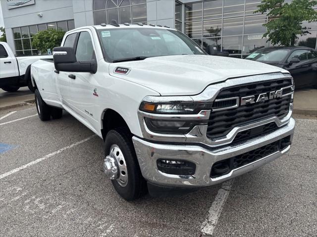 2026 Ram 3500 Big Horn Crew Cab 4x4 8' Box