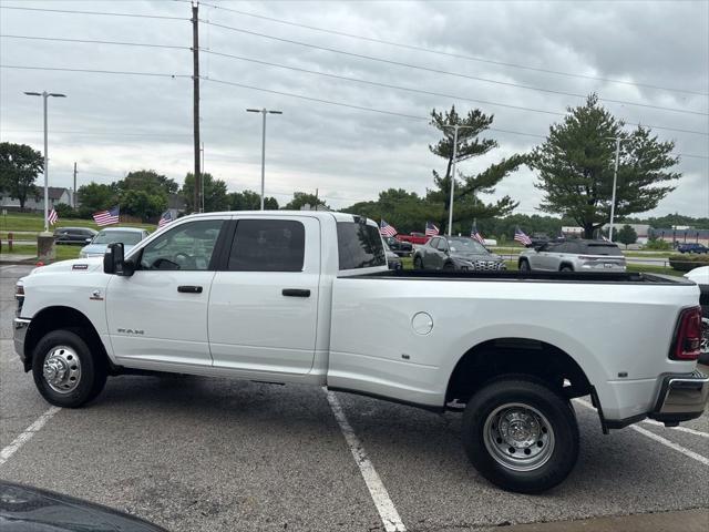 2026 Ram 3500 Big Horn Crew Cab 4x4 8' Box