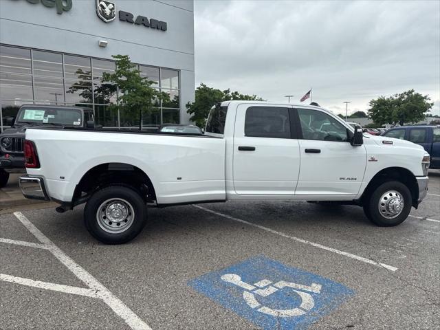 2026 Ram 3500 Big Horn Crew Cab 4x4 8' Box