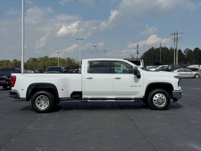 2026 Chevrolet Silverado 3500HD Crew Cab, Long Bed, LTZ Dual Rear Wheel, RWD