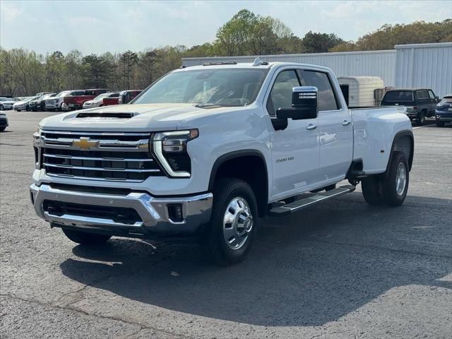 2026 Chevrolet Silverado 3500HD Crew Cab, Long Bed, LTZ Dual Rear Wheel, RWD