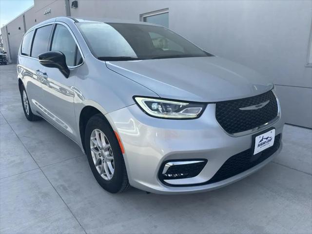 2024 Chrysler Pacifica Touring L for sale in Winona, MN