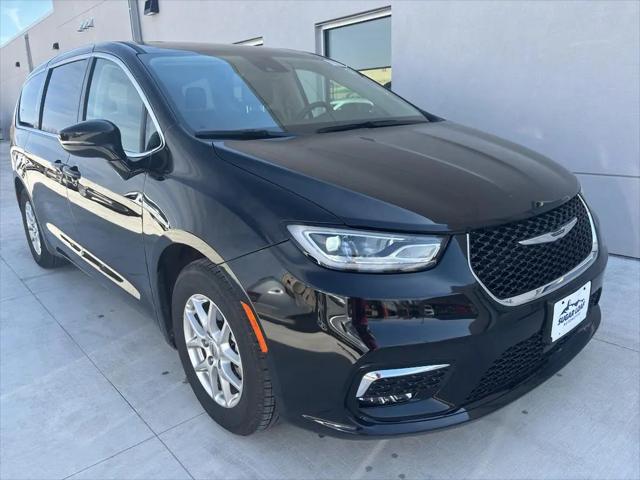 2024 Chrysler Pacifica Touring L for sale in Winona, MN