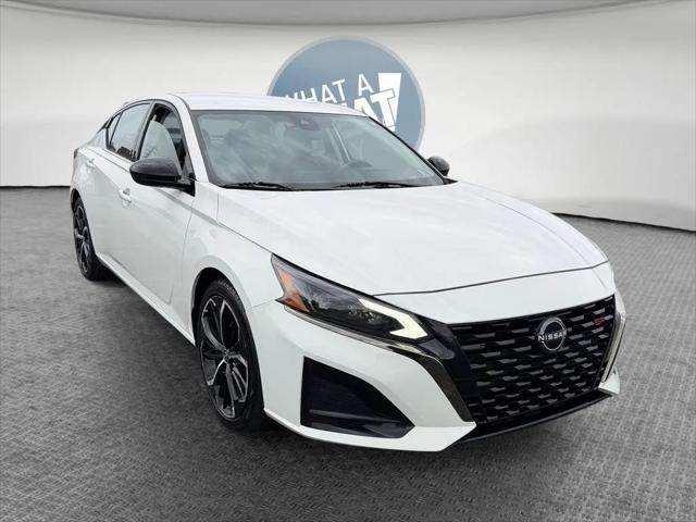2024 Nissan Altima SR FWD for sale in Murraysville, PA