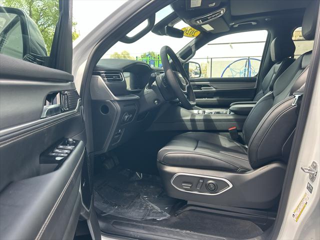 2026 Jeep Grand Wagoneer Limited Altitude 4x4