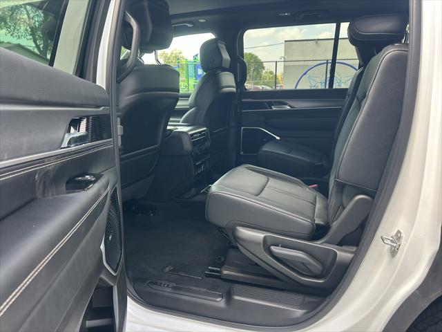 2026 Jeep Grand Wagoneer Limited Altitude 4x4