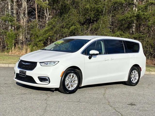 2023 Chrysler Pacifica Touring L for sale in Forest City, NC