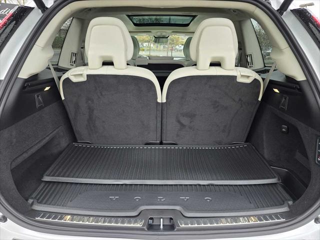 2026 Volvo XC90 Plug-In Hybrid Ultra, T8 AWD, Electric/Gasoline, Bright, 7 Seats