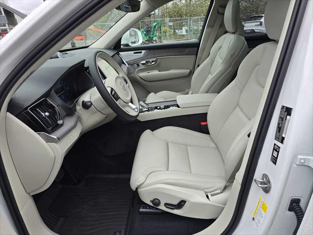 2026 Volvo XC90 Plug-In Hybrid Ultra, T8 AWD, Electric/Gasoline, Bright, 7 Seats