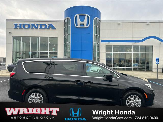 2024 Chrysler Pacifica Touring L for sale in Uniontown, PA