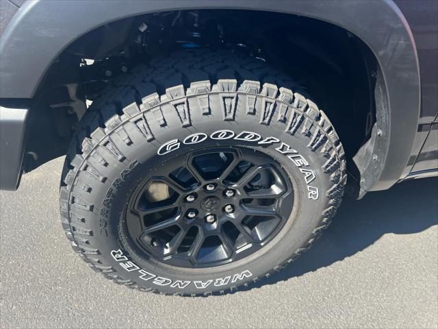 2026 Ram 1500 Rebel Crew Cab 4x4 5'7" Box