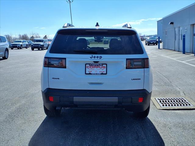 2026 Jeep Cherokee Laredo 4x4