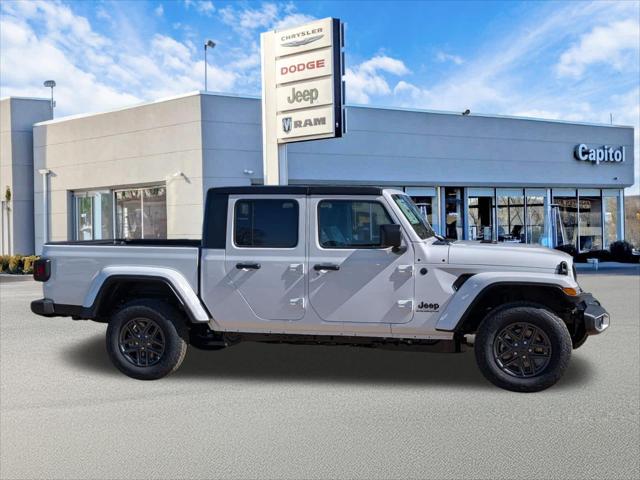 2026 Jeep Gladiator GLADIATOR SPORT S 4X4 2026 Jeep Gladiator GLADIATOR SPORT S 4X4