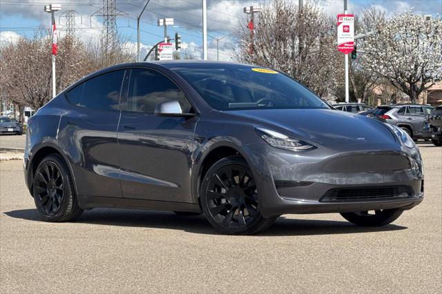 Used 2020 Tesla Model Y Long Range with VIN 5YJYGDEE8LF034154 for sale in Tracy, CA