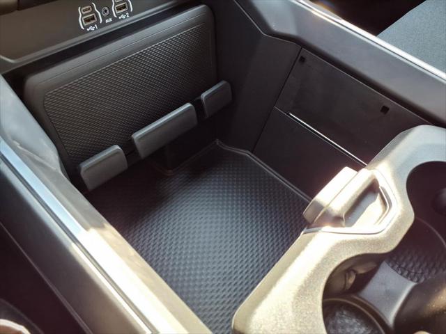 2026 Ram 1500 Express Crew Cab 4x4 5'7" Box
