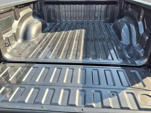 2026 Ram 1500 Express Crew Cab 4x4 5'7" Box