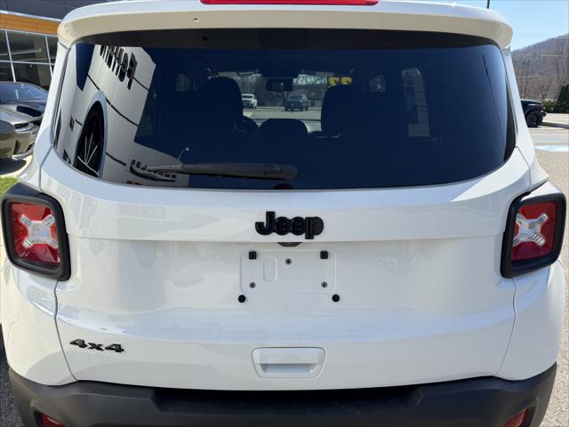 2022 Jeep Renegade Altitude 4x4 2022 Jeep Renegade Altitude 4x4