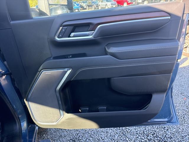 2024 GMC Sierra 2500HD 4WD Crew Cab Standard Bed Denali