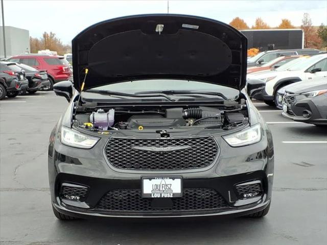 2026 Chrysler Pacifica Limited