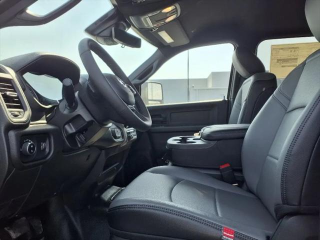 2025 Ram 3500 Tradesman/Big Horn