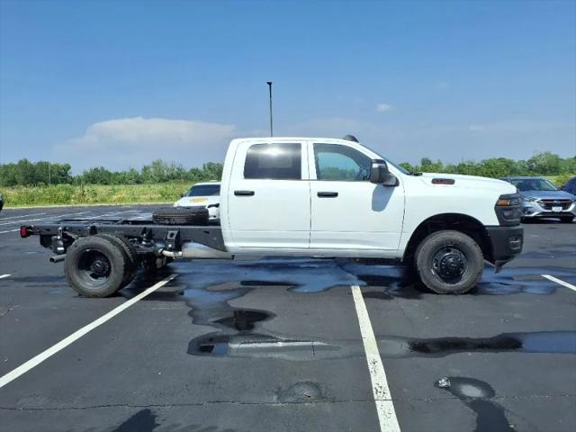 2025 Ram 3500 Tradesman/Big Horn