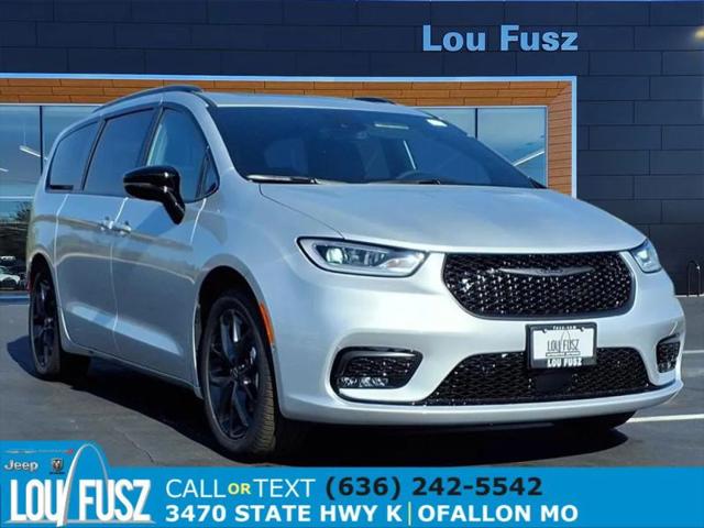 2026 Chrysler Pacifica Limited for sale in O Fallon, MO