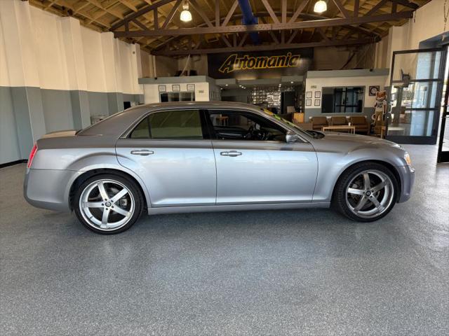 2013 Chrysler 300 Motown