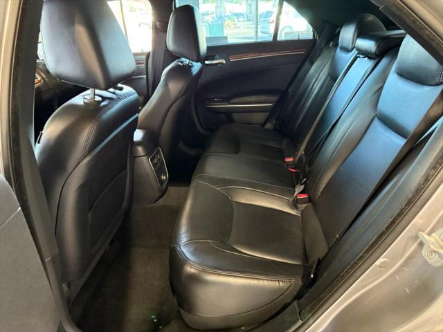 2013 Chrysler 300 Motown