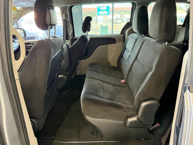 2017 Dodge Grand Caravan SE